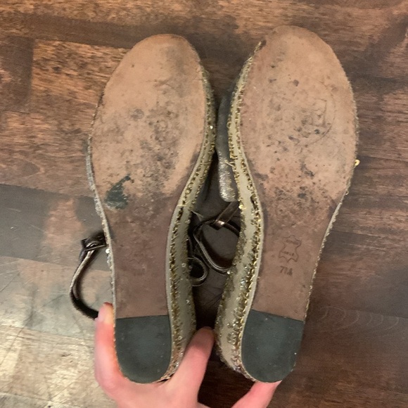 Tory Burch Sequin Wedge Heels Size 7 - Picture 7 of 8